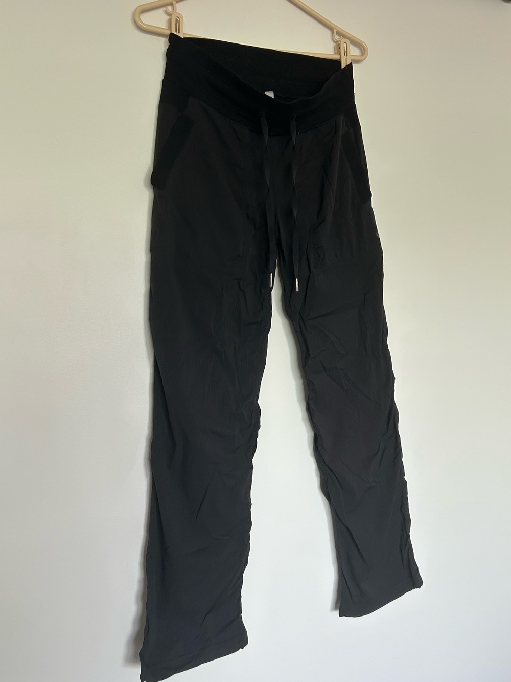 Size 6 regular - Lululemon Street To Studio Pant II *Unlined 28* - Picture 2 of 9